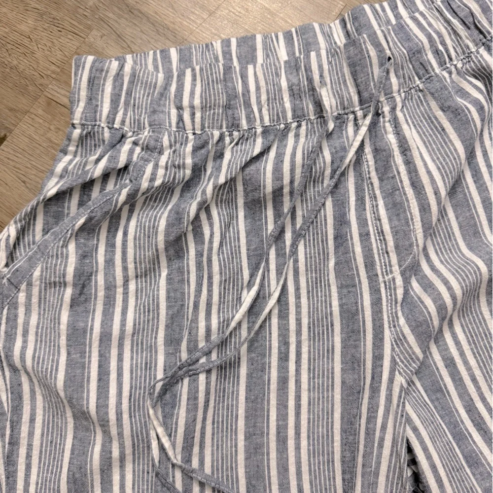 Lane Bryant • Soft Linen Wide Leg Pants - Picture 9 of 13